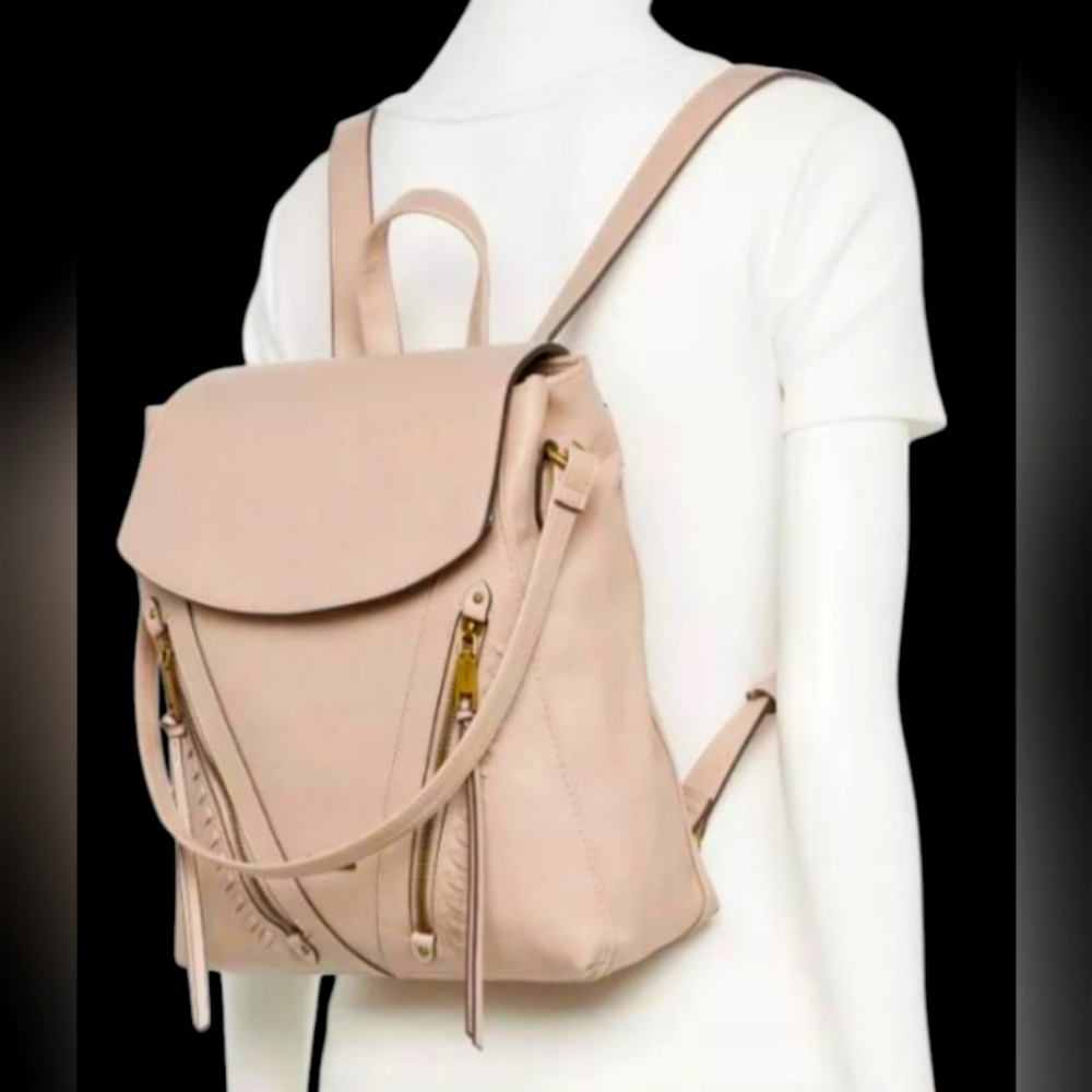 NWT ROSETTI TINLEY BACKPACK 🤎